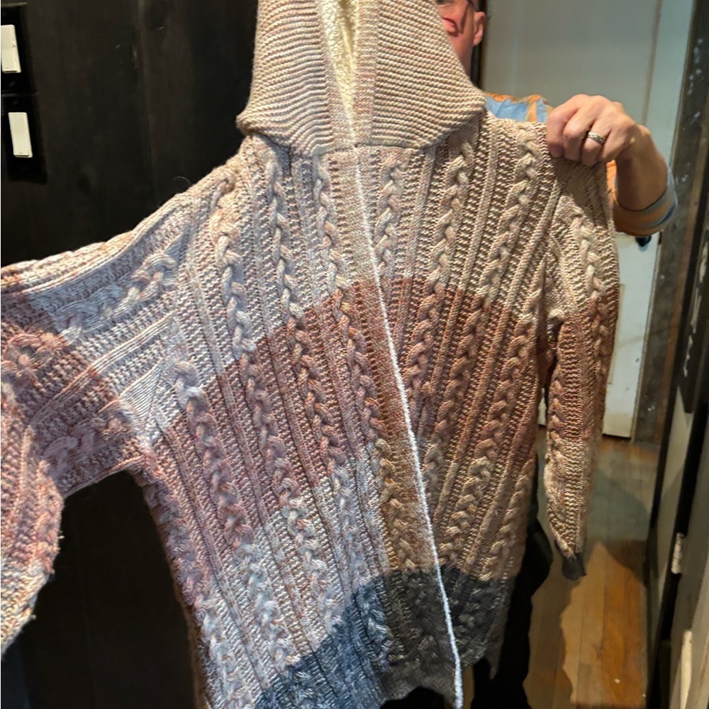 Cozy Multicolor Cable Knit hooded Sweater jacket